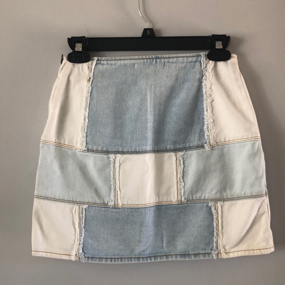 PacSun Two-Toned Mini Jean Skirt Patchwork Exposed Seams Cotton Denim Size 24 - Picture 5 of 16